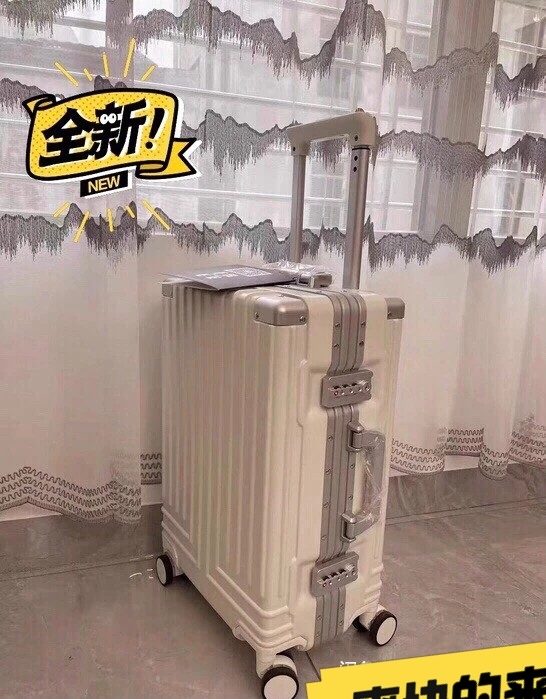 铝框海关锁24寸,行李箱拉杆箱26寸,全新...