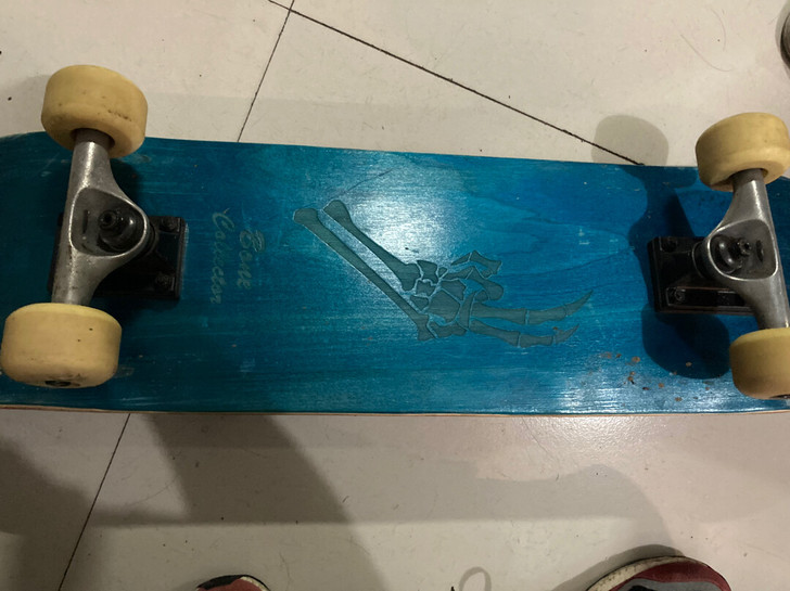 otr滑板  不太会玩 便宜出了 不墨迹送...