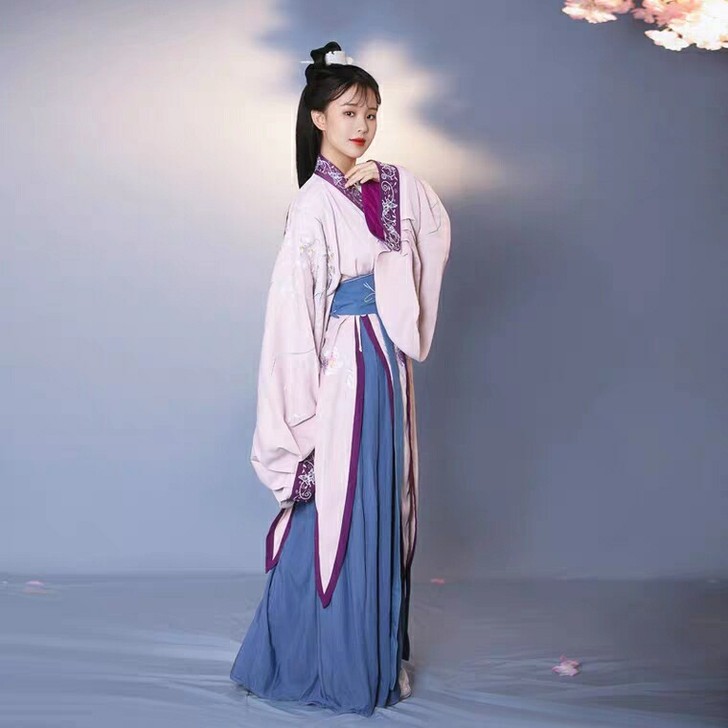 雁卿汉服出租汉服华姿仪赏广寒枝出租杂裾出租...