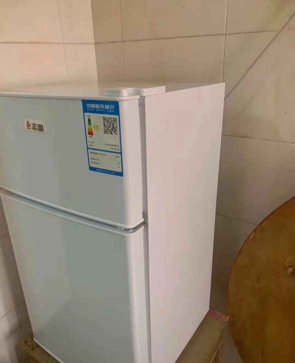 清货清货 志高冰箱 全新的  最后十几台了...