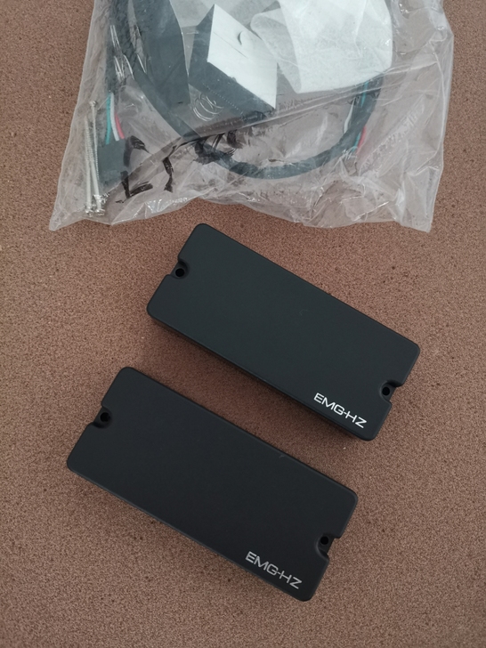 emg 35hz  贝斯拾音器 试用了一次