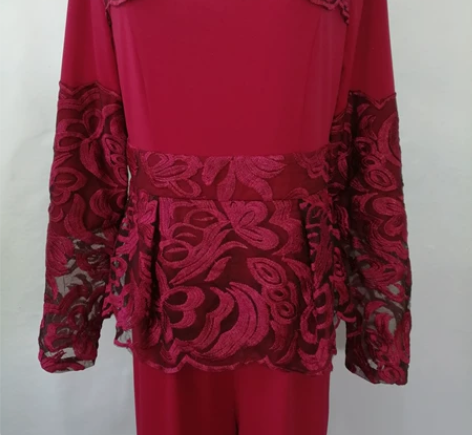 蕾丝拼接连体裤 胸围不拉伸92 肩宽39 ...