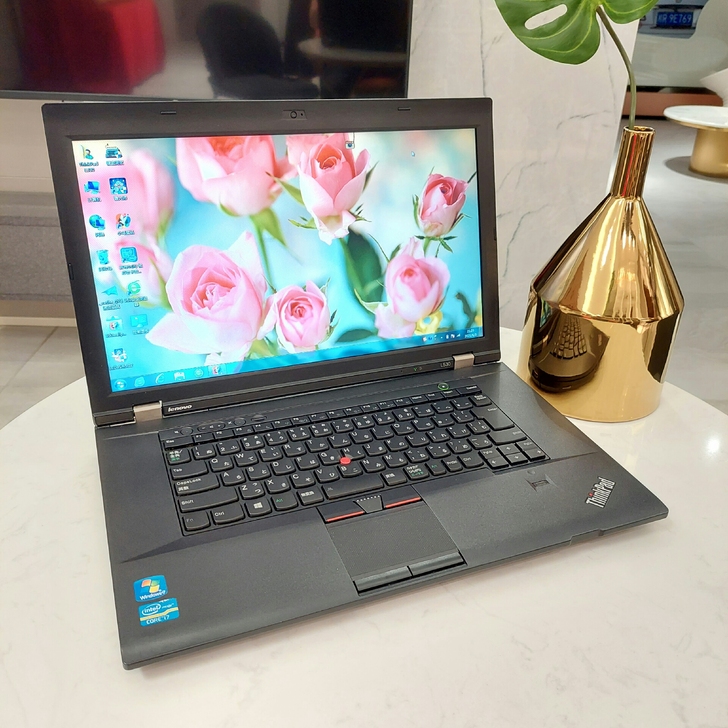 小姐姐笔记本电脑i7四核联想自用 办公画图...