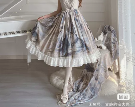 手作娘油画柄 手作娘，穿过两次只有裙子和披...