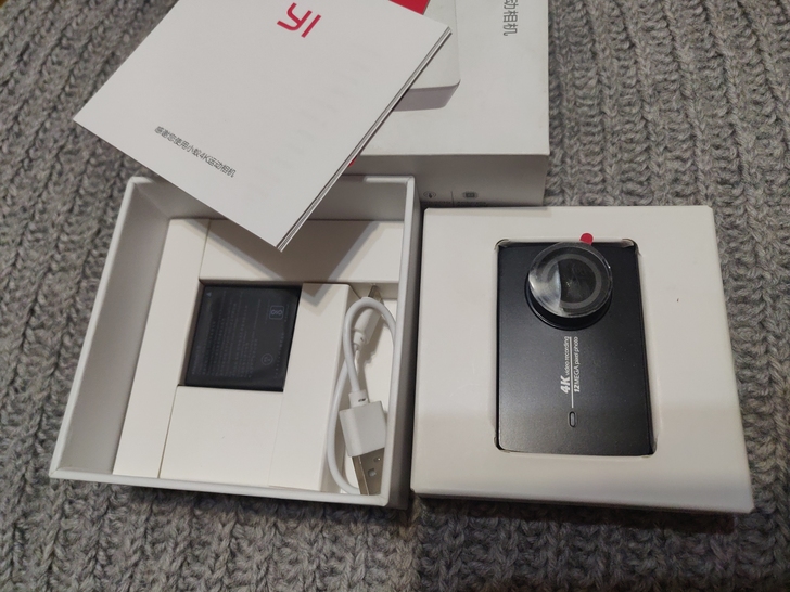 小蚁4K lite运动相机