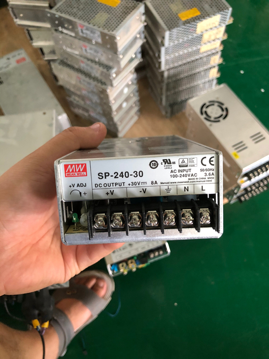 明纬电源SP-240-30明纬240Ｗ30...