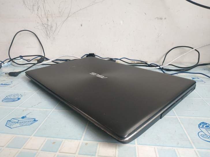 ASUS/华硕超薄笔记本电脑英特尔强劲双核...