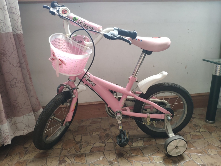 9成新女童自行车,限自提,地址在翠苑二区,...