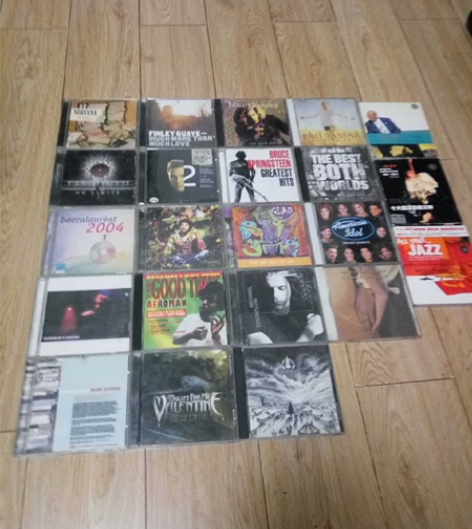 出国外打孔正版CD一批,全部原装正品,打包...