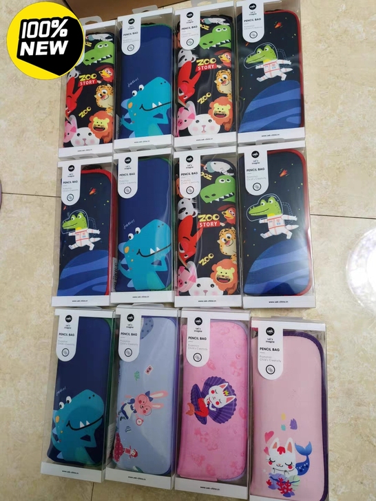 全新未拆封uek儿童小学生笔袋文具盒大容量...