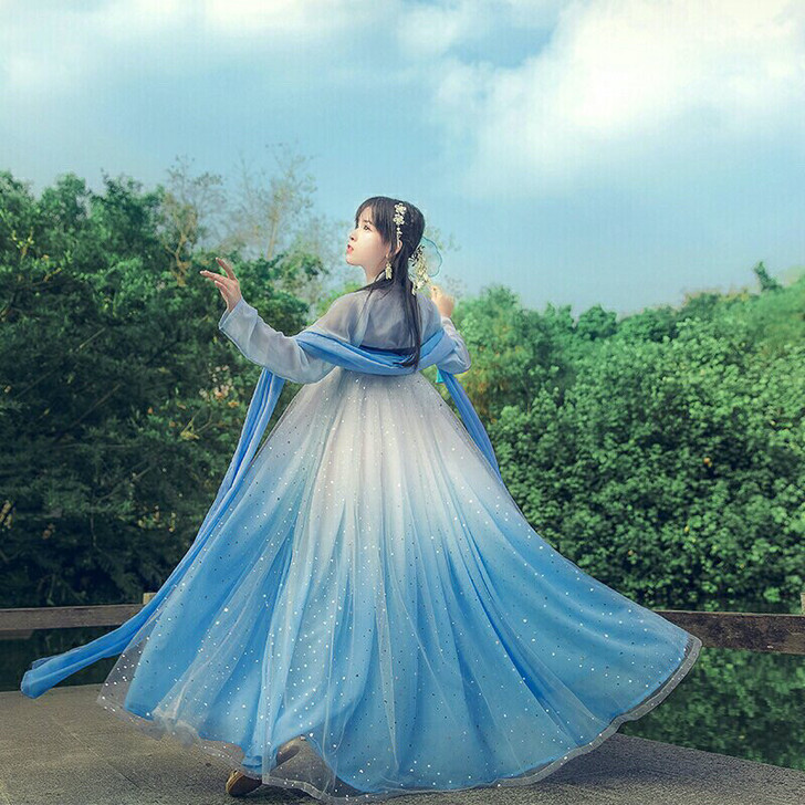 千韵岗家的辰莲鱼梦 以前199的时候入的...