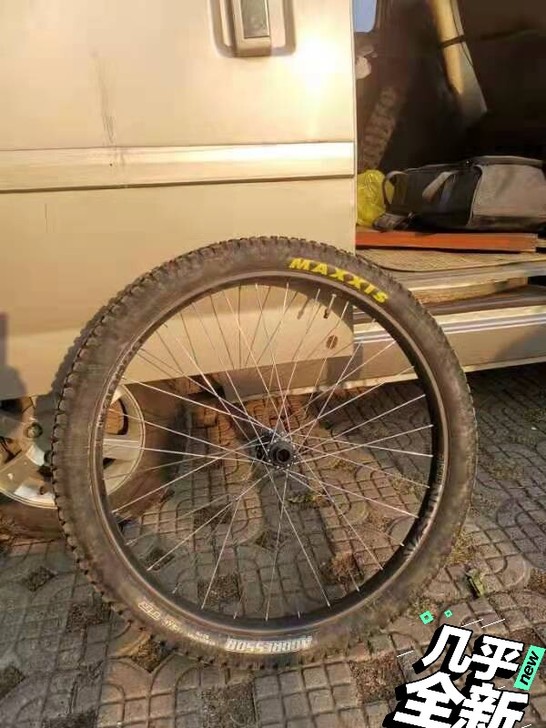 轻蜂x轻蜂s 改装27.5寸前轮 过沟过坎...