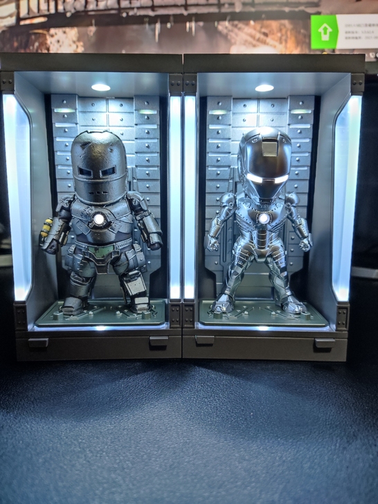 野兽王国钢铁侠mk1和mk2手办模型 两个...