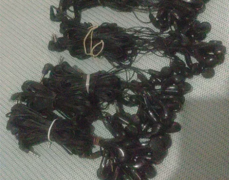 老库存耳机43条 有爱国者28个  OPP...