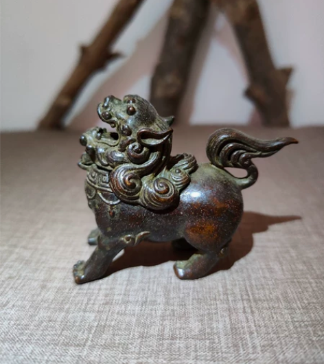 急急急出店里翻出来铜器纯铜狮子香薰炉摆件老...