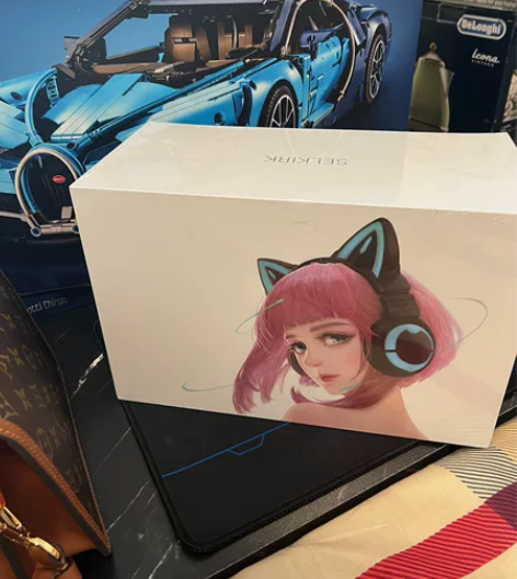 妖舞猫耳耳机3s粉色  全新未拆塑封 去年...