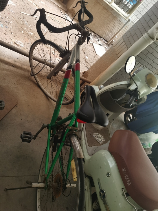 喜德盛公路自行车，七成新，新换了车座，调过...