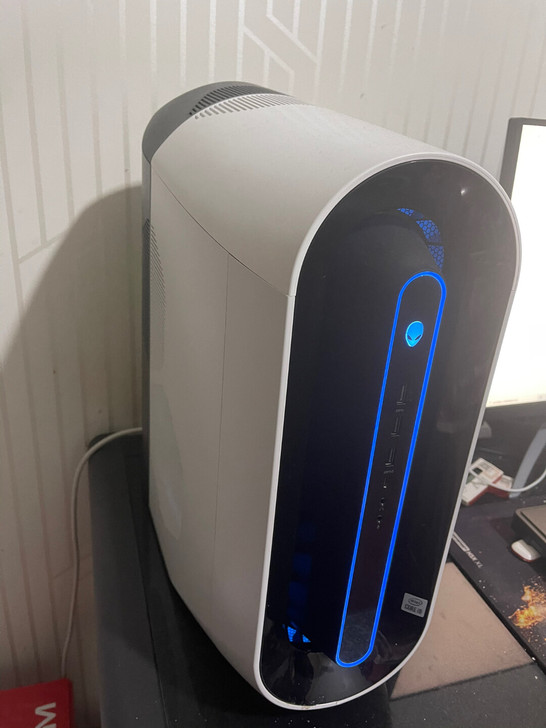 外星人R11水冷 i9 32G RT...