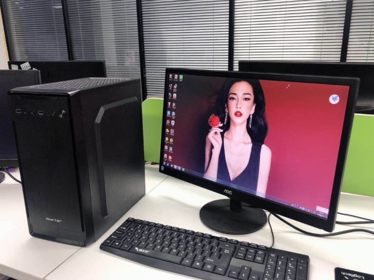 低价转让！便宜处理二手台式办公电脑 台式家...