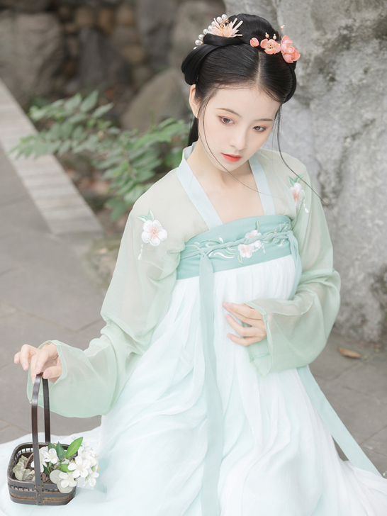 汉服女中国风正品原创唐制齐胸襦裙小个子全套...