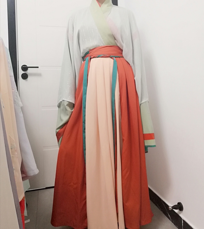 毕业清衣柜出汉服