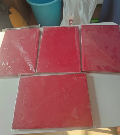 4本真皮手册记事本，全新未拆封，学校得奖发...