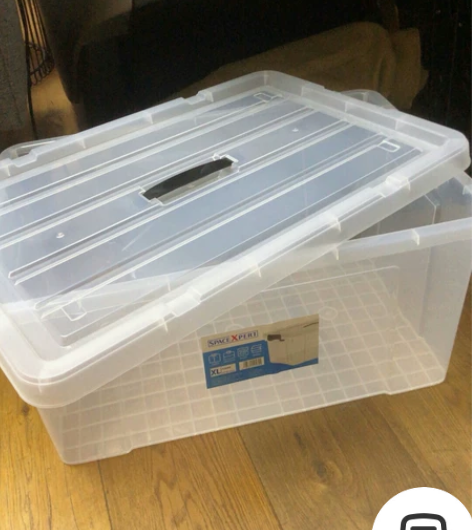 【厂家直销】近直角高透手提塑料收纳箱衣服被...