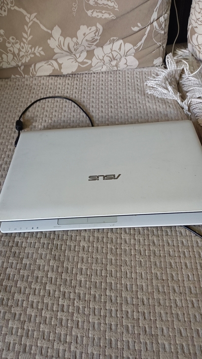 华硕A55Vi5笔记本，加了一个240G固...