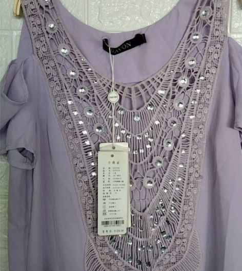 女士休闲背心胸围80衣长62  特价出不议...