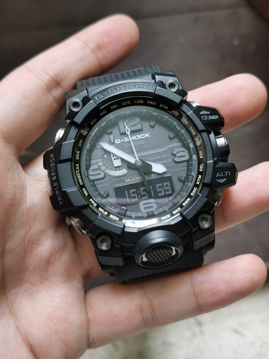 卡西欧暗黑大泥王GWG-1000