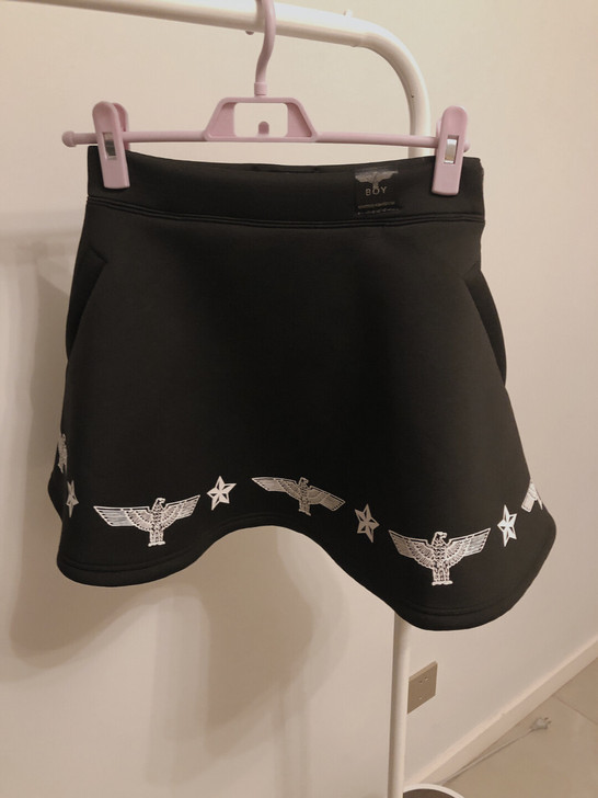 蓬蓬A字裙,全新,