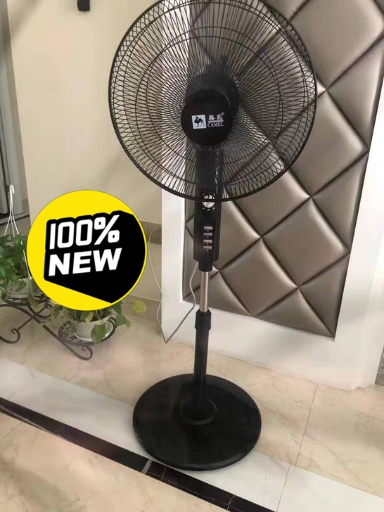 自己店铺倒闭，处理10几台全新的骆驼牌落地...