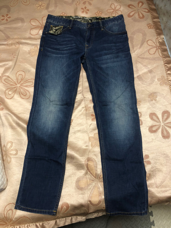 杰克琼斯牛仔裤