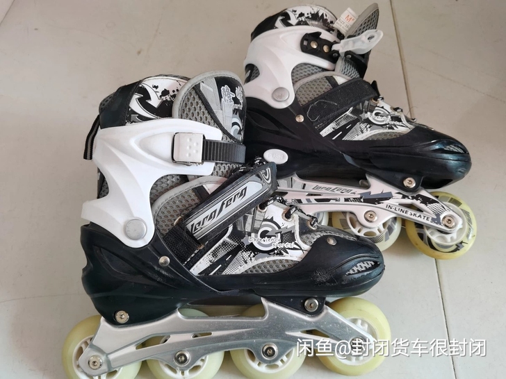 轮滑鞋