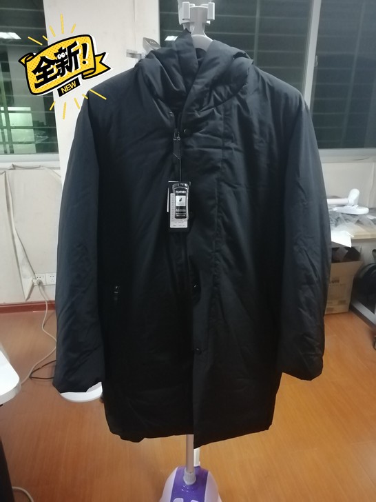 【全新】黑色中长款连帽男士羽绒服