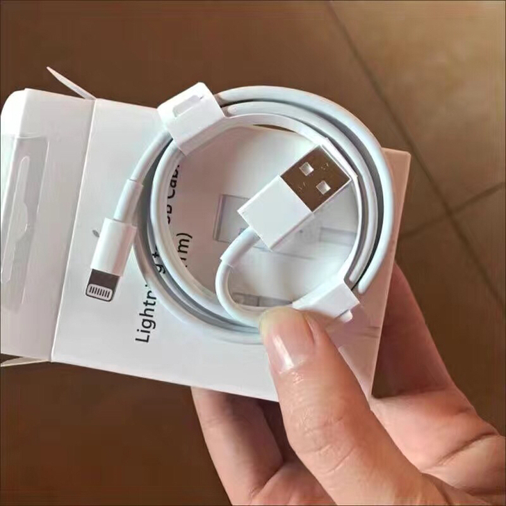 苹果原装数据线