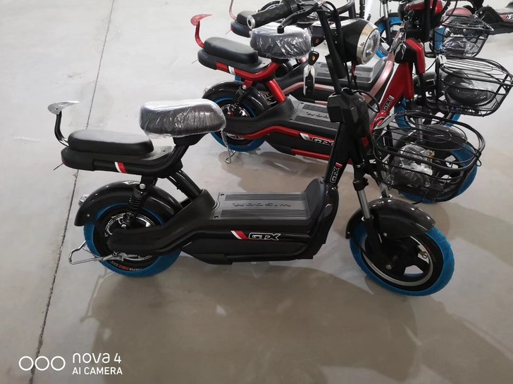 丽捷全新电动车1799元。60V-20A五...