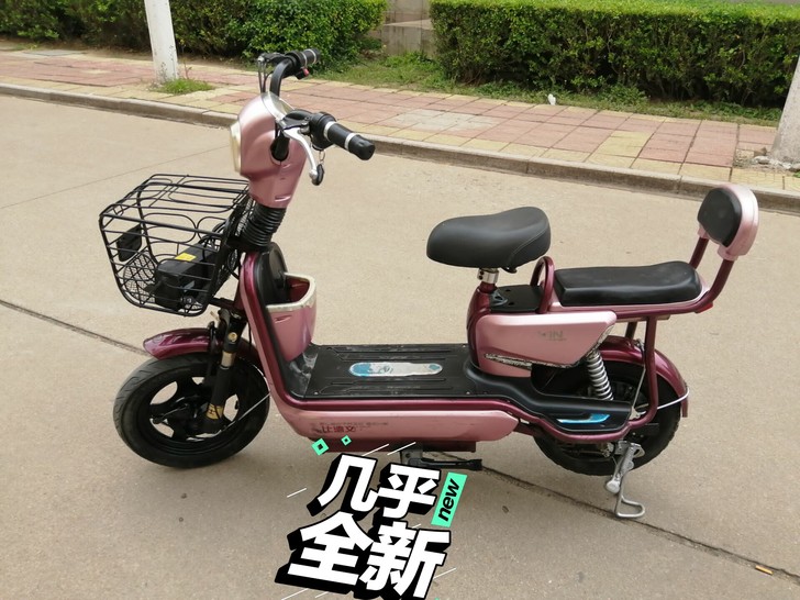 比德文电动车，60伏20安的大电瓶，车子很...