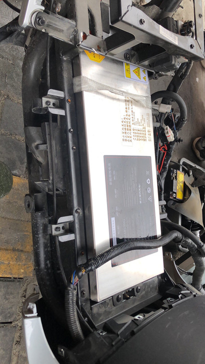 九号电动车，E200P定制宁德时代大单体，