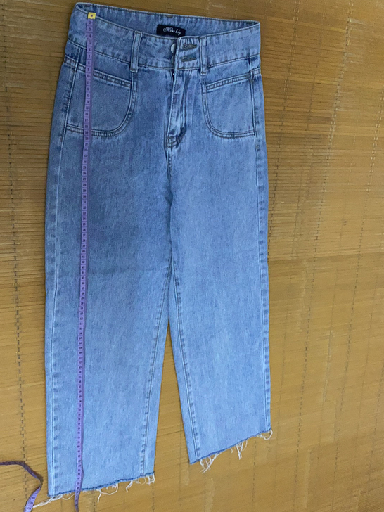 蓝色牛仔裤阔腿裤闲置出