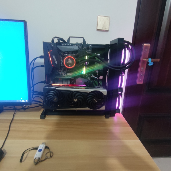 技嘉Z490 AORUS ELITE主板