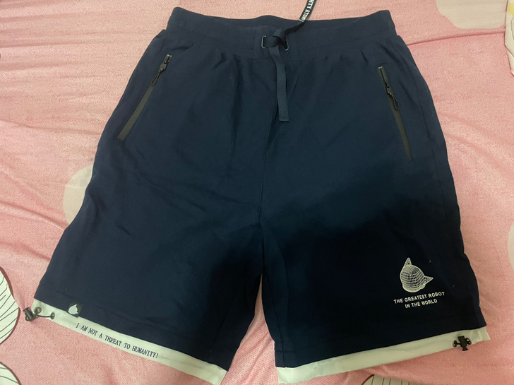 阿童木运动短裤