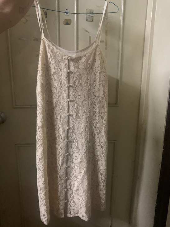 钩花蕾丝吊带连衣裙