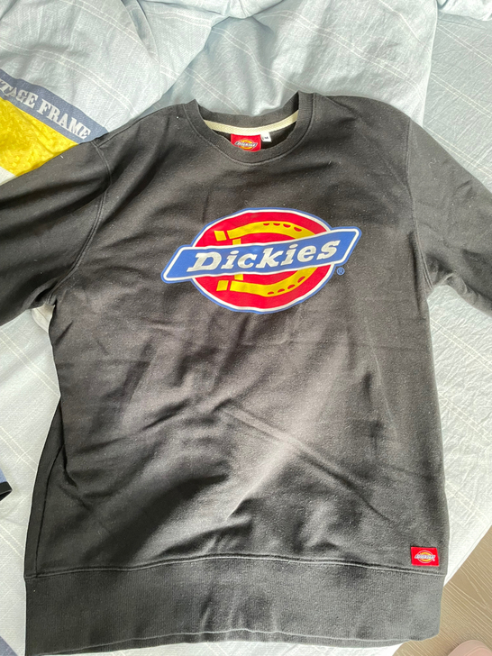 Dickies卫衣
