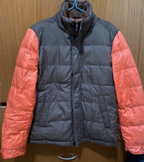男士羽绒衫 XL码 实体店买的 货真价实羽...
