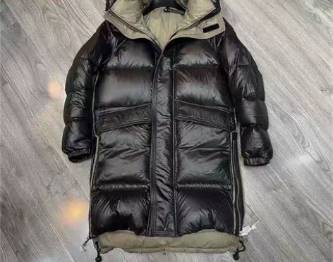 ODM实力尾单,超厚羽绒服男士 大朵绒,高...