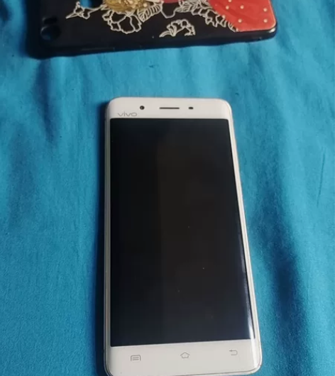 vivo Xplay5手机，4+128g以...