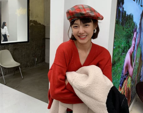 时尚英伦格子贝雷帽女网红款秋冬季毛呢帽子韩...
