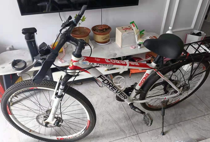 永久牌自行车，只骑过几次，因买车不用了，欲...