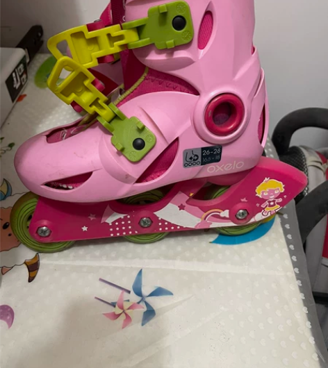 直排轮滑鞋迪卡侬轮滑鞋，26—28码，儿童...
